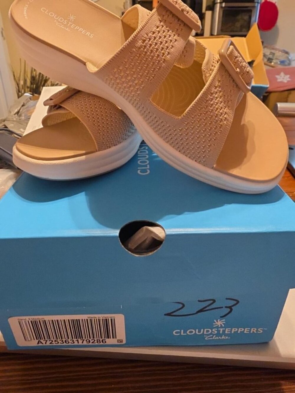 Clarks Cloudsteppers Drift Faye Sand Sandals Size 9M